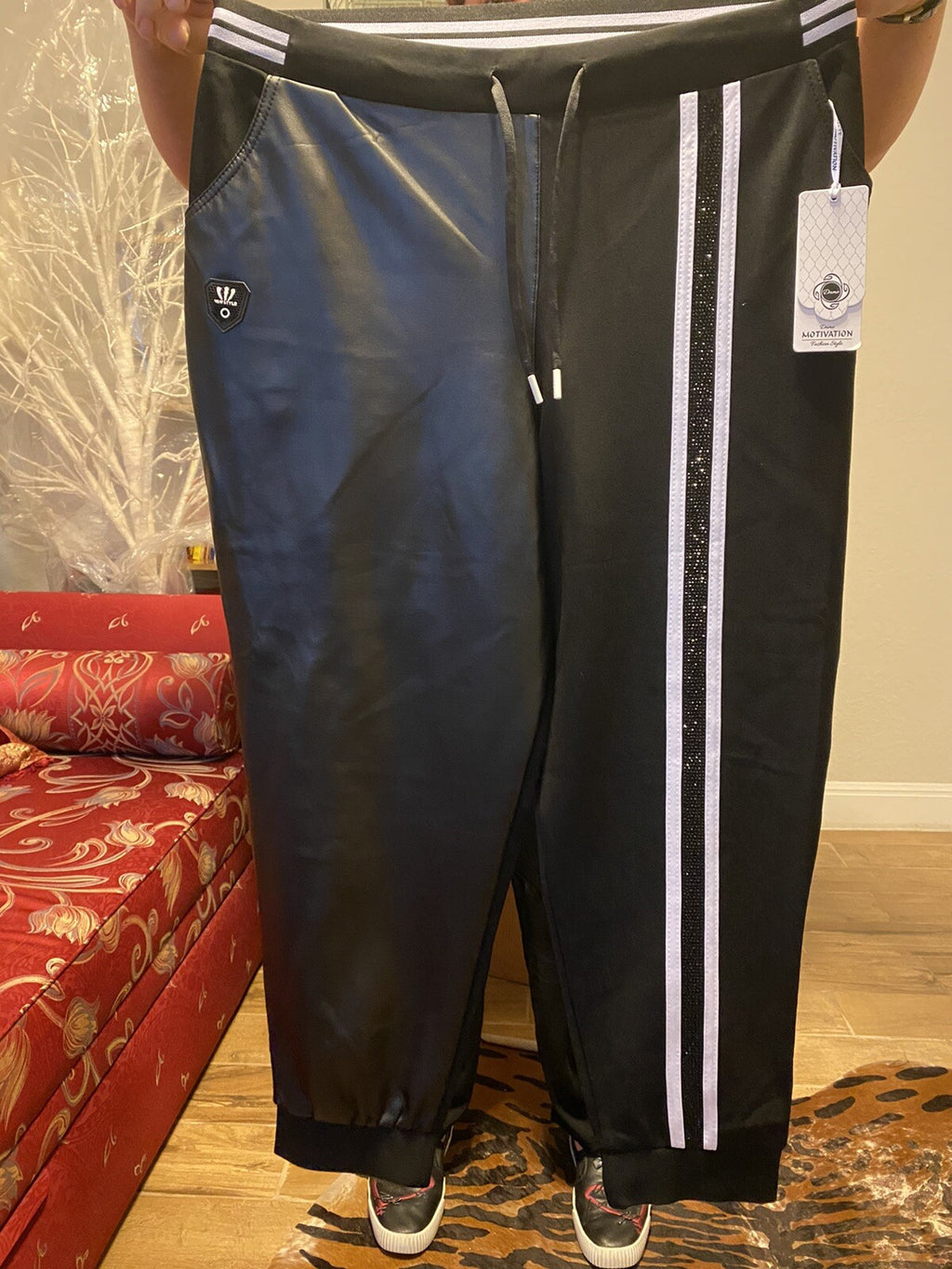Dame Motivation Faux Leather Pants Sz 20/54 Made In Turkey