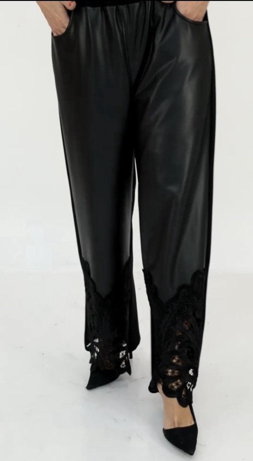 ✨ Divas Eco Leather Pants w/ Lace Hem Sz 20/2 Plus Made In Turkey