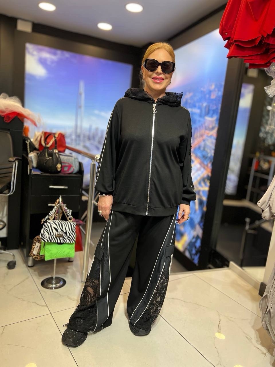 Dolares Plus set Sz 16/1 black lace zip jacket & wide pants made in Turkey