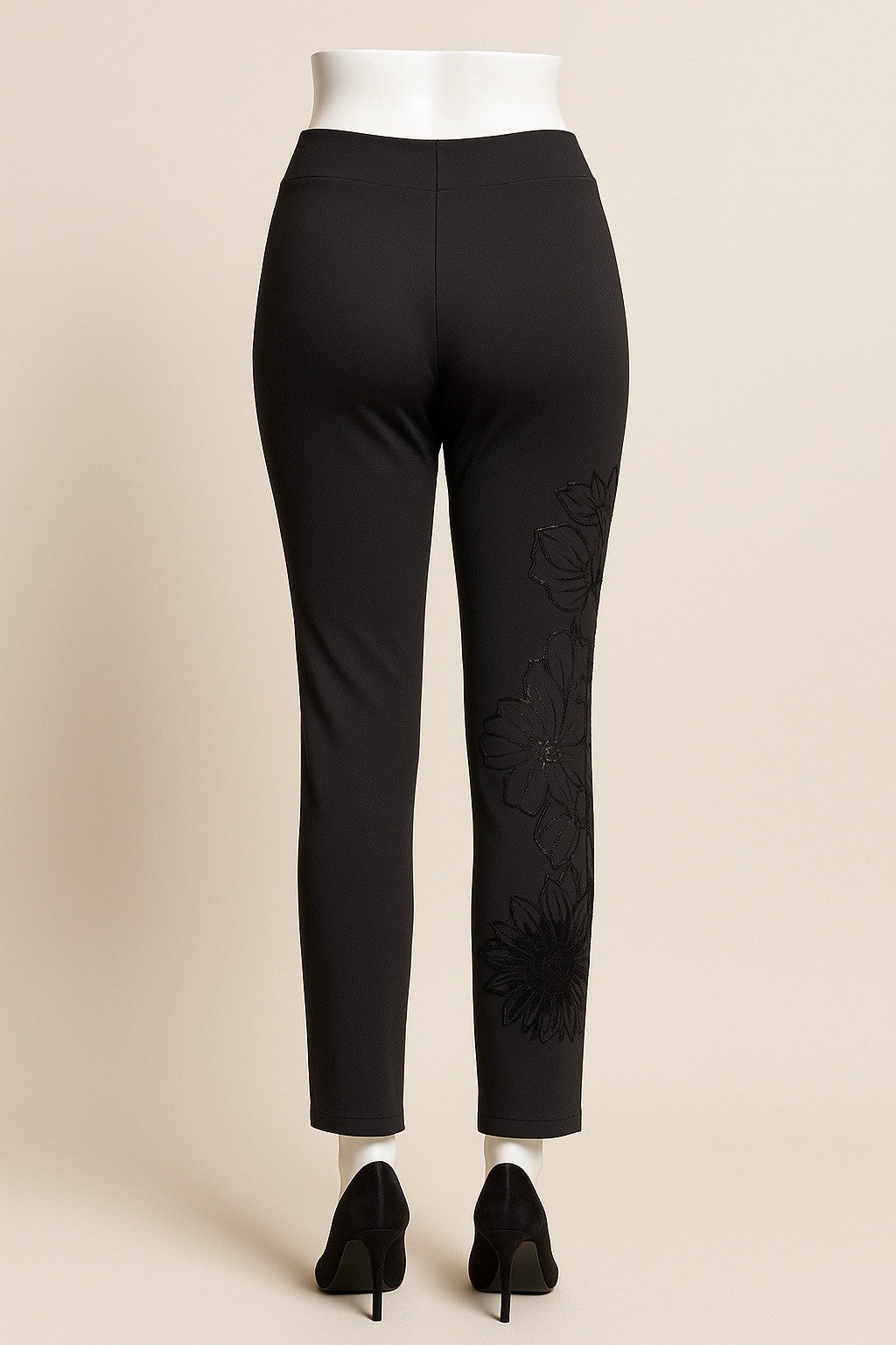 LaMaxx Black Floral Rhinestone Tights Pants Size 12/3 Made in Turkey