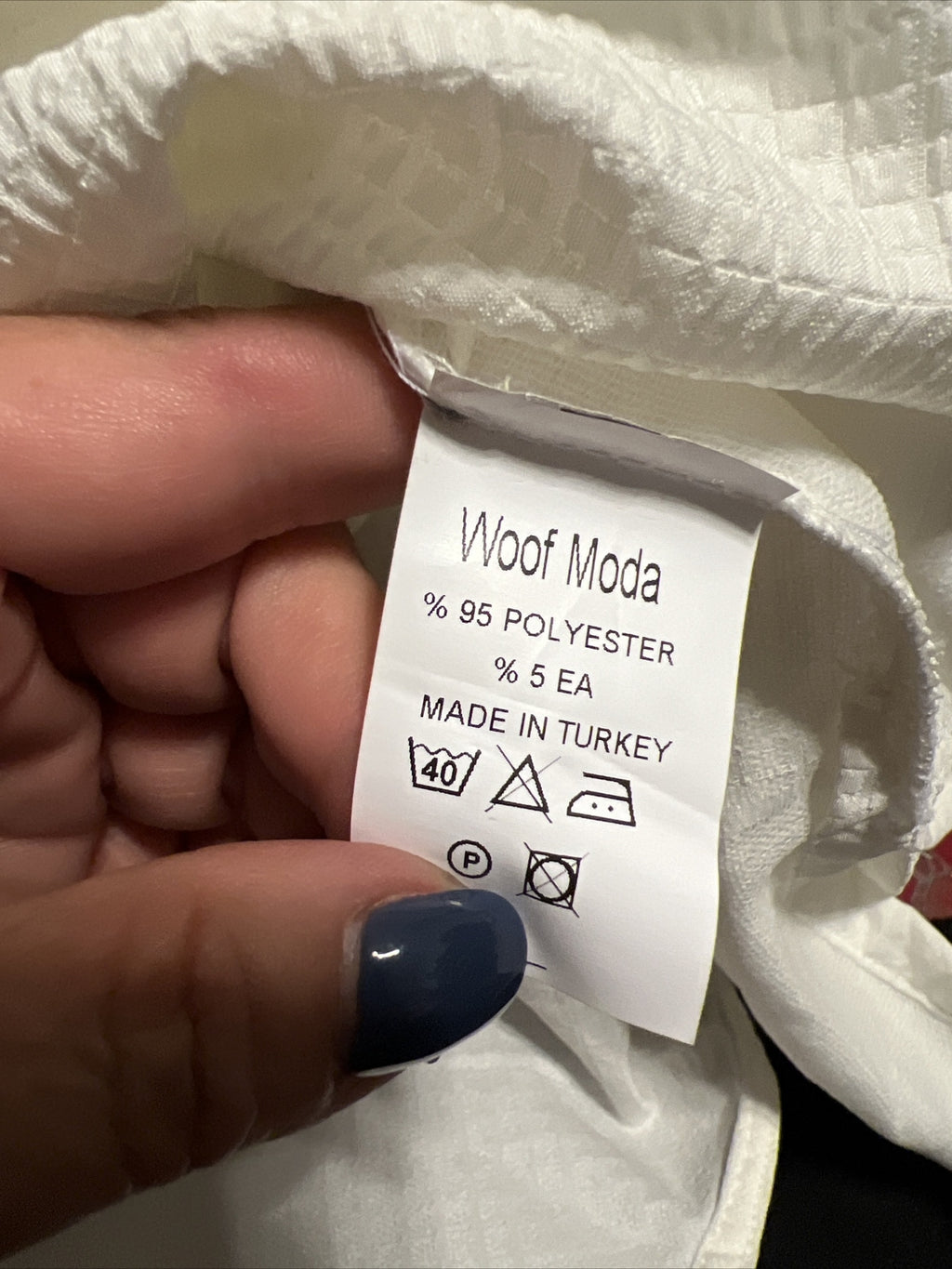 Woof Mods Women’s 2-Piece Suit Sz 18/1 Made in Turkey White Top & Skirt Set