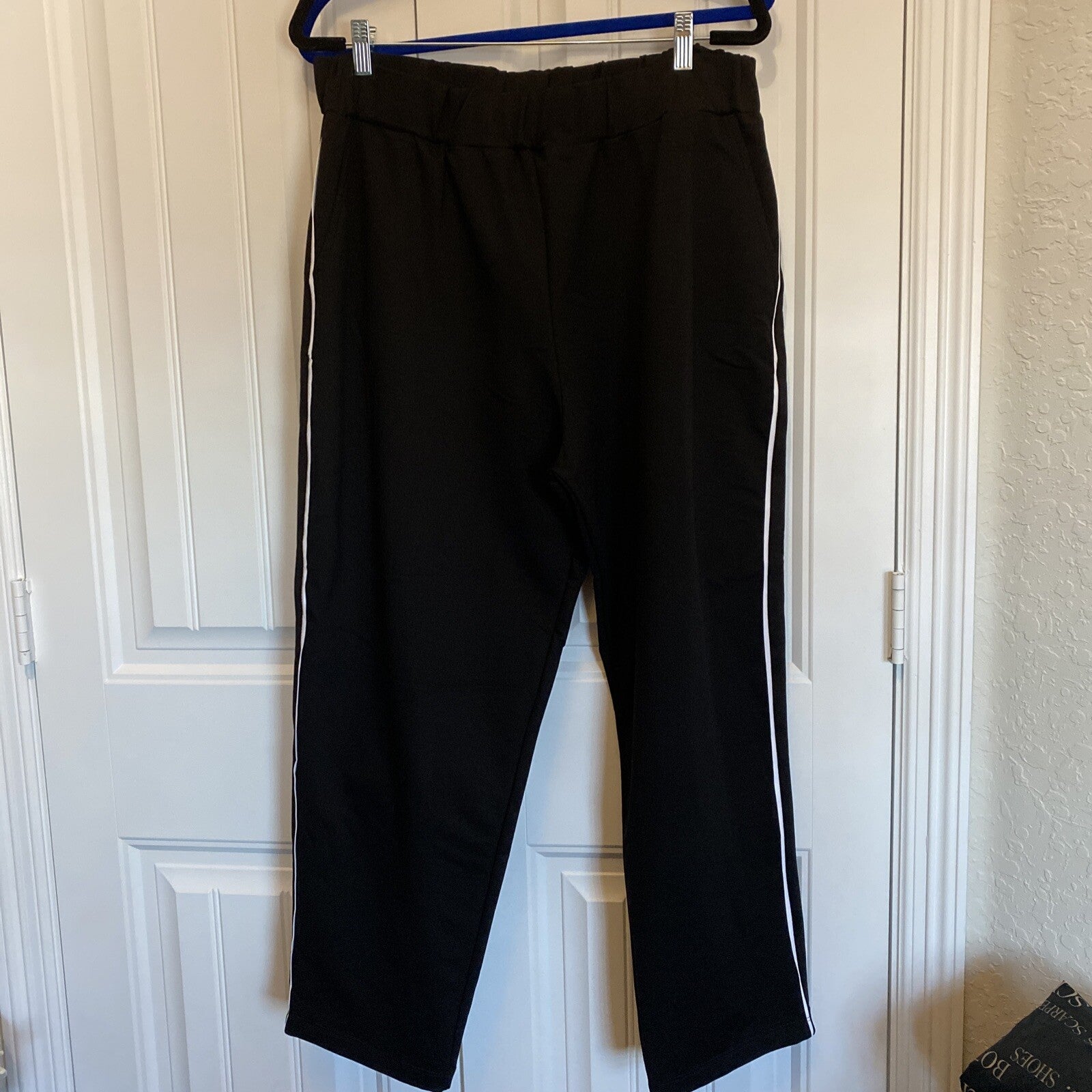 Darkwin Black & White Sporty 2 Pcs Suit, Sz 20. Made in Turkey