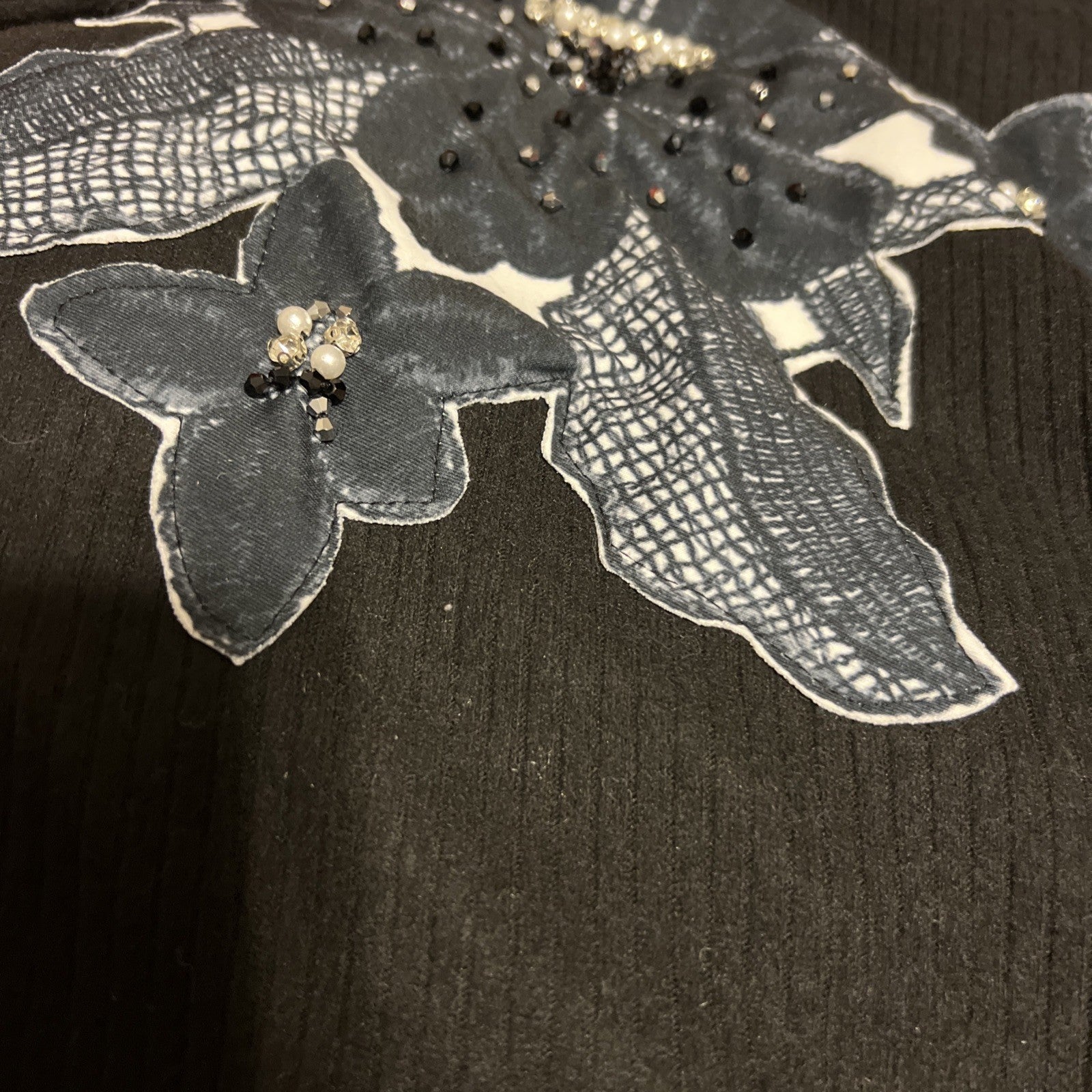 LaVelina Floral Embellished Top – Size 16/44 – Made in Turkey