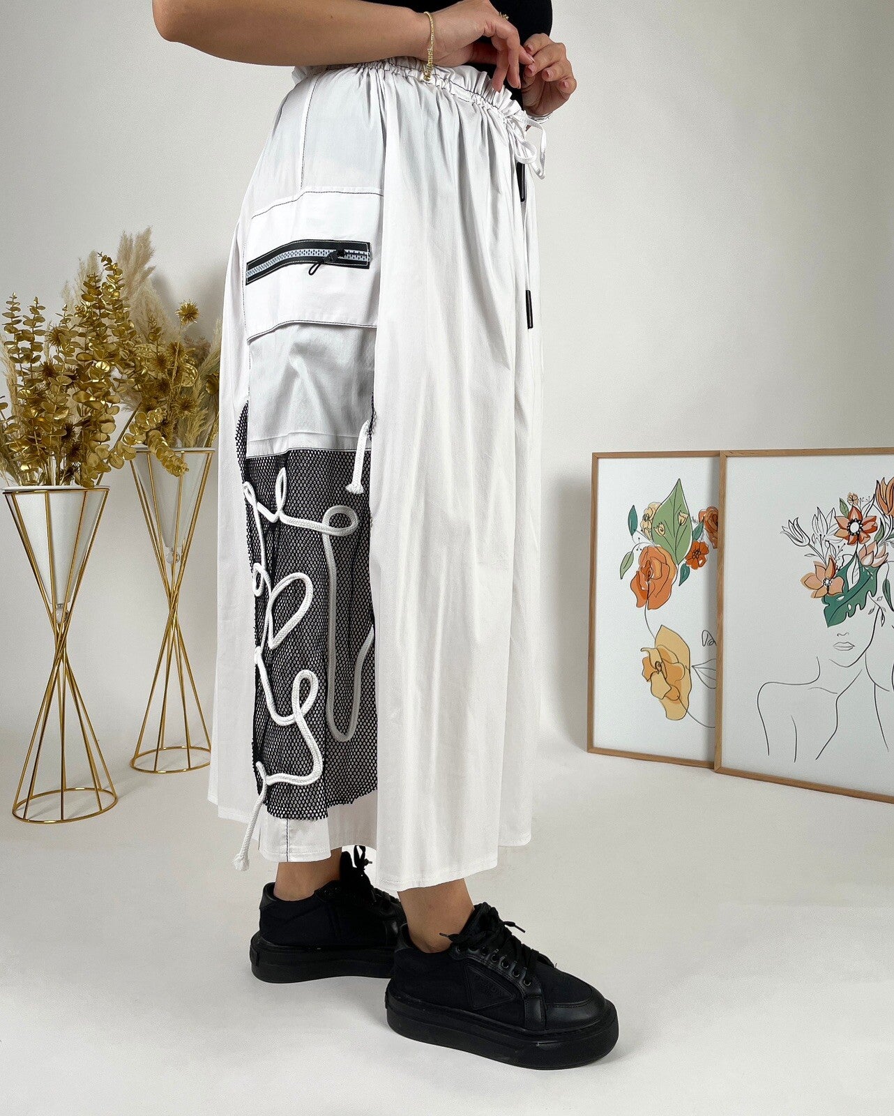 Soie skirt, sz 16-20 Made in Turkey