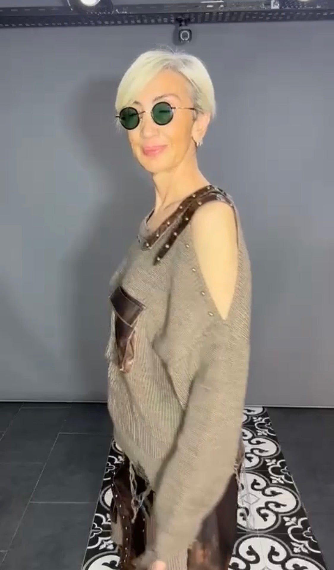 H4 One Size Distressed Mocha Knit Sweater Faux Leather Pockets Strap Shoulder